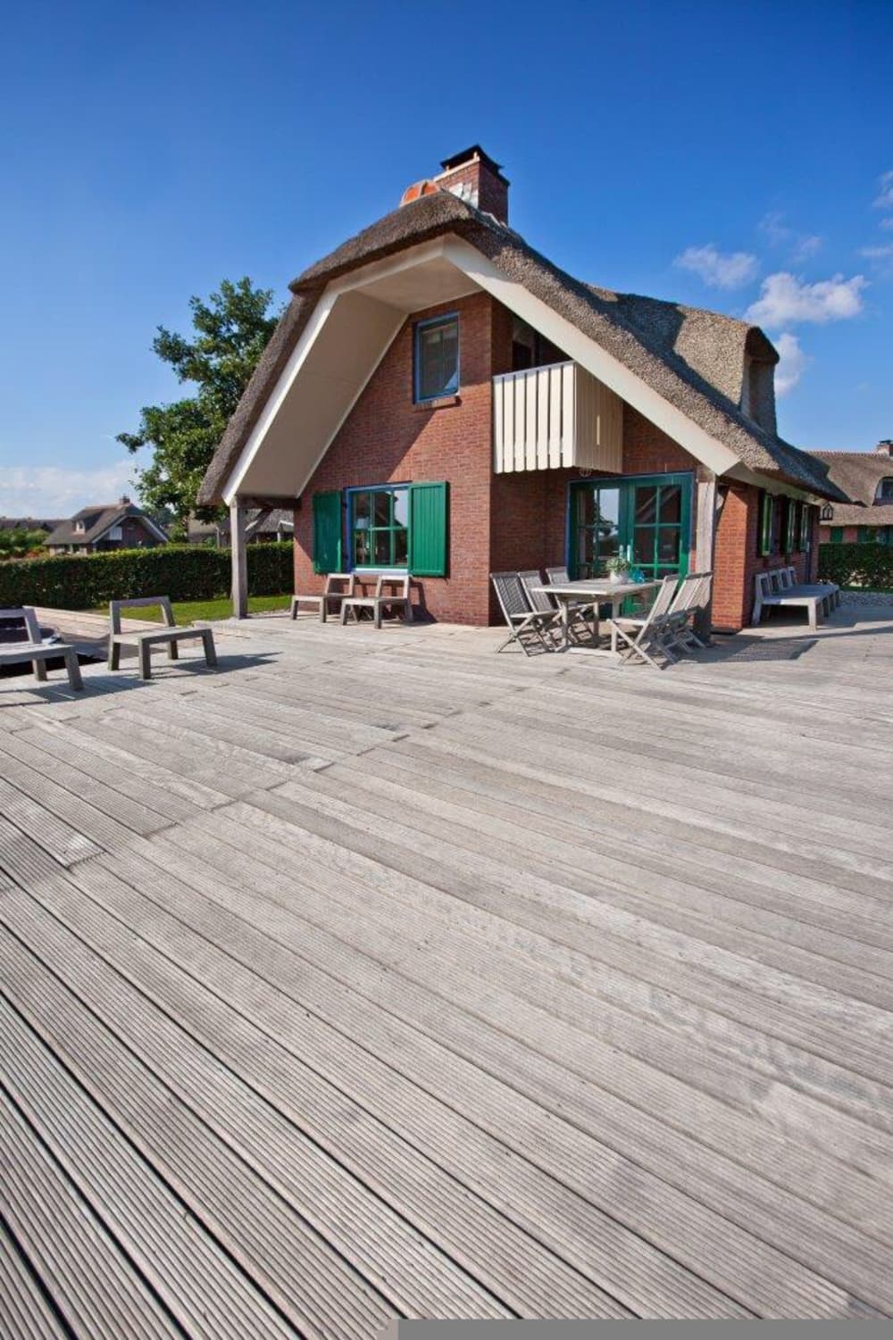 Villa 17   Buitenkant 2 2016.jpg