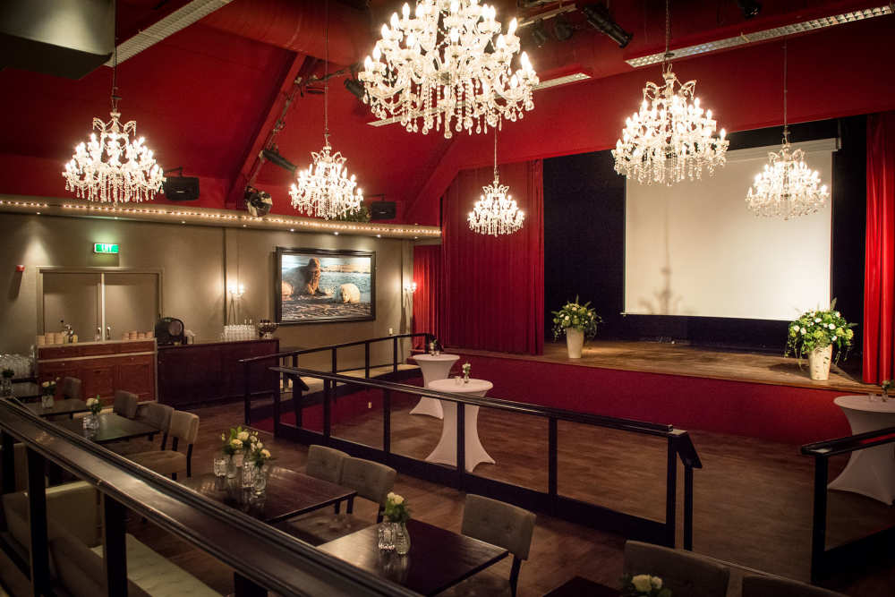 Ferienpark De Krim, Theater