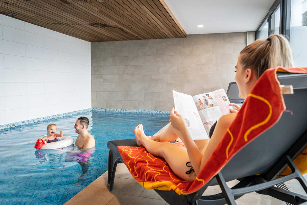 Vakantiehuis met zwembad, Villapark De Koog