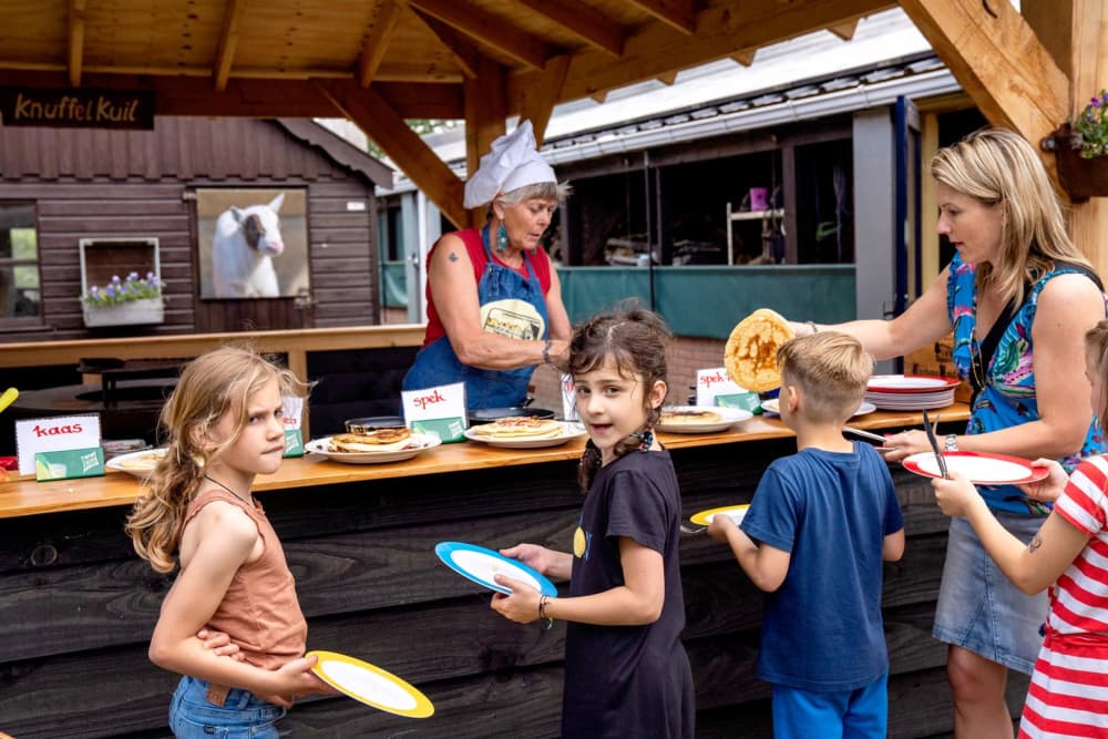 FarmCamps Geele Bosch Friesland pannenkoeken e