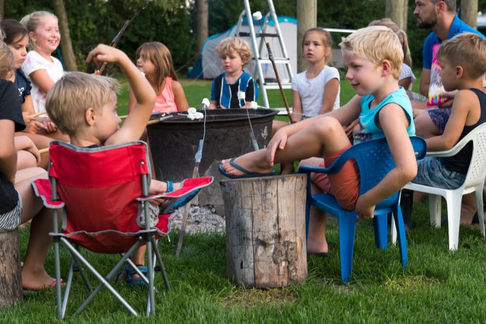 FarmCamps Oranjepolder Zeeland kampvuur marshm