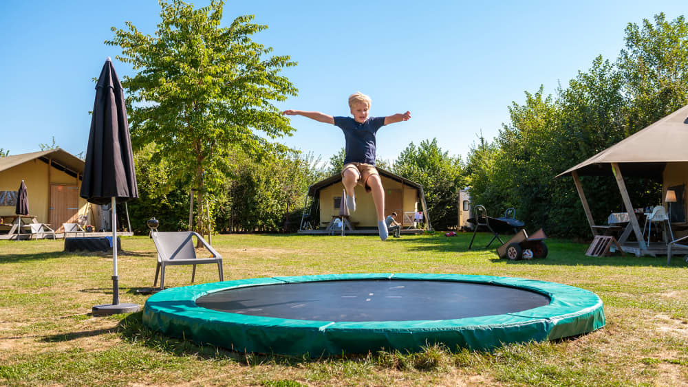 FarmCamps Op Flakkee Zuid-Holland kind springe
