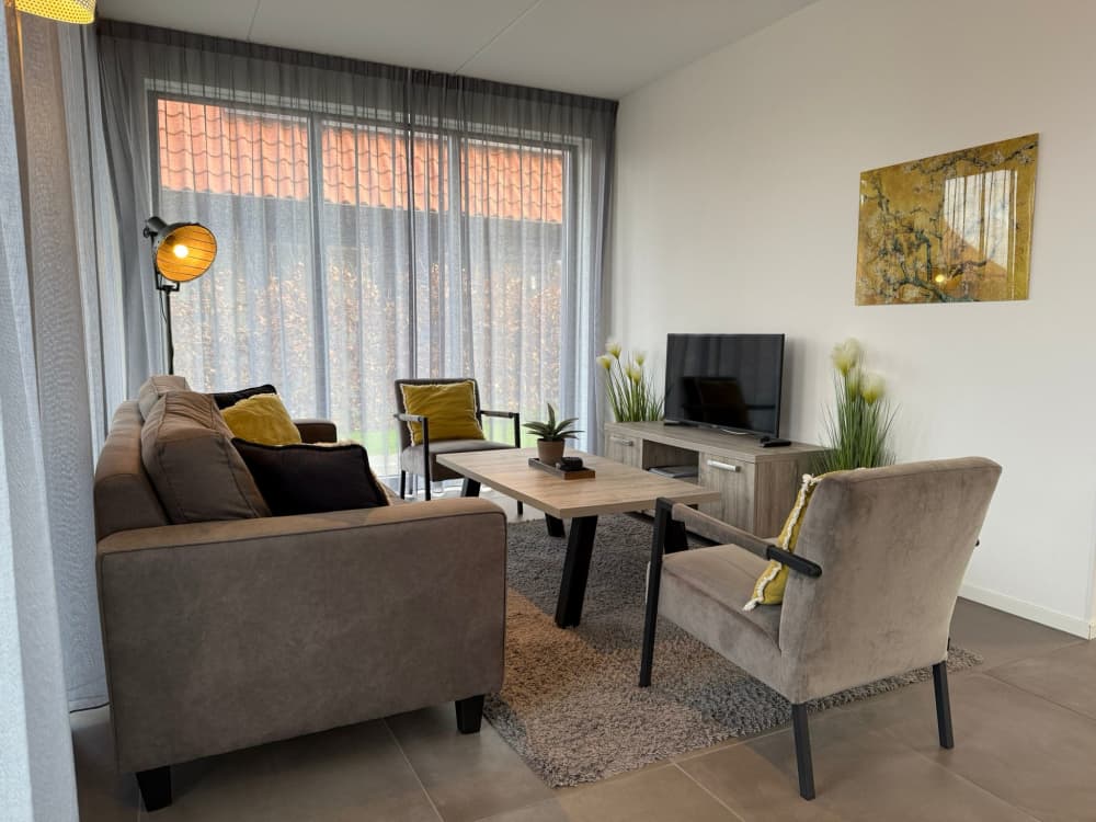 90abfe4c-d253-4b61-b8fd-75a27534f7d4