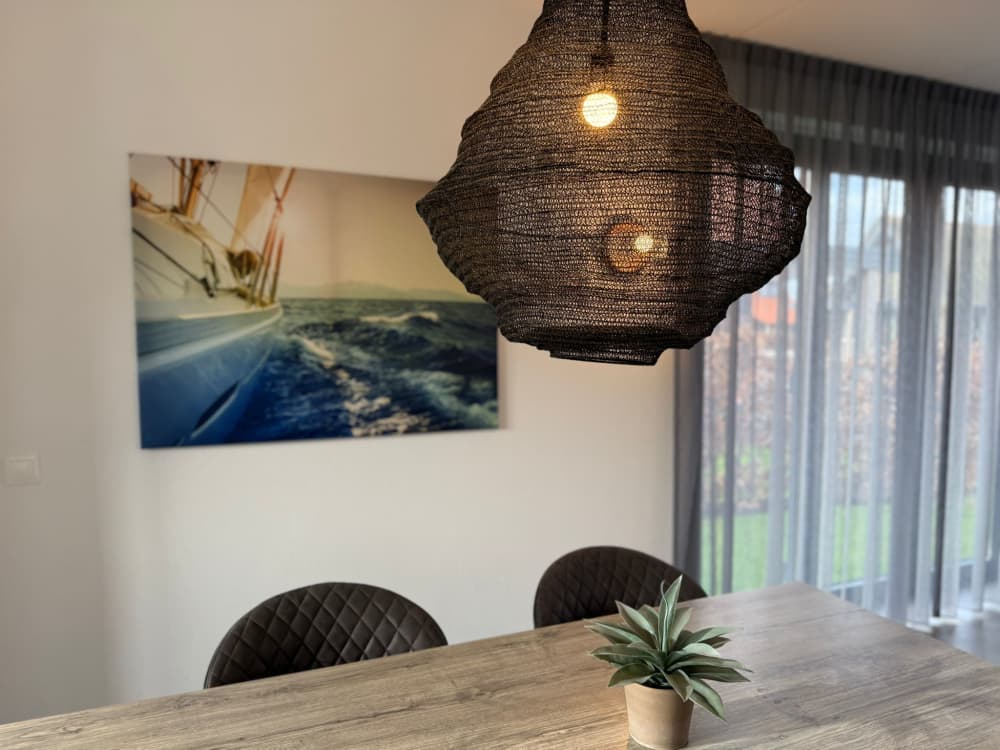 a1636226-c7df-4765-8747-2b0361d43f5a