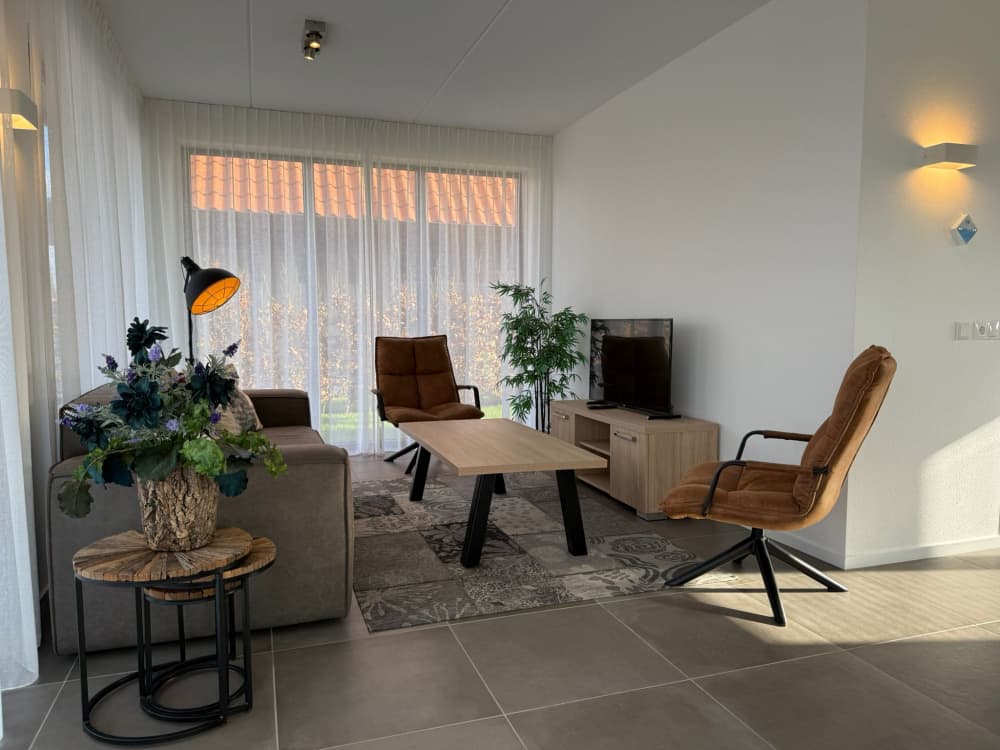 79e928f3-808c-4143-b8c9-6865e4bed87a