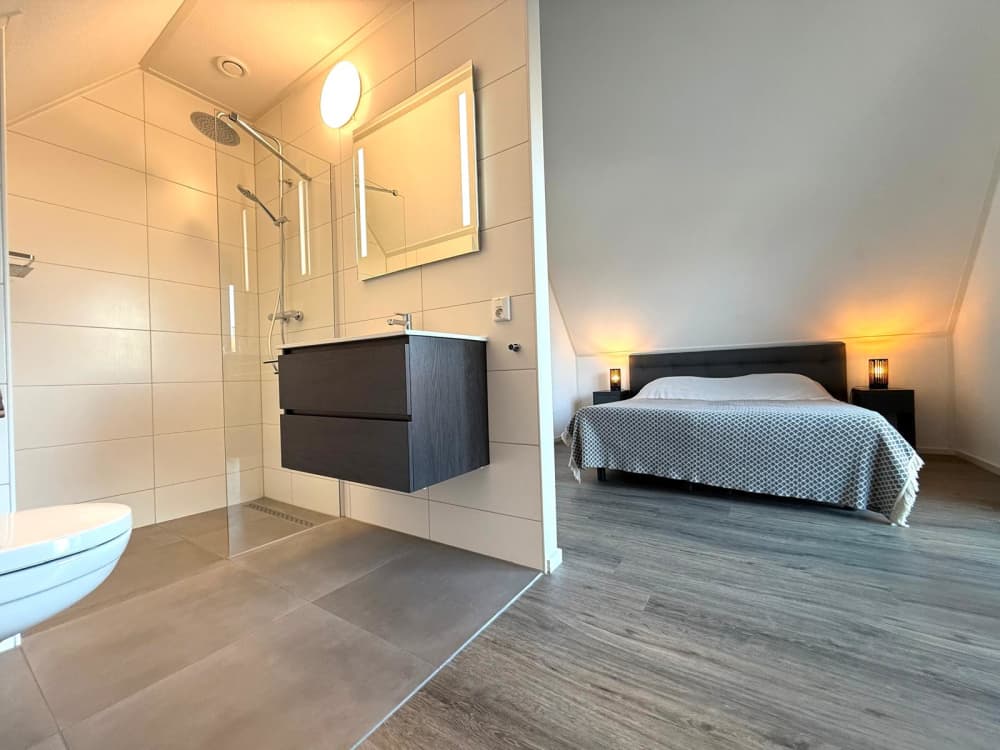 32909962-ad54-4a5c-8606-53efd5c40aca