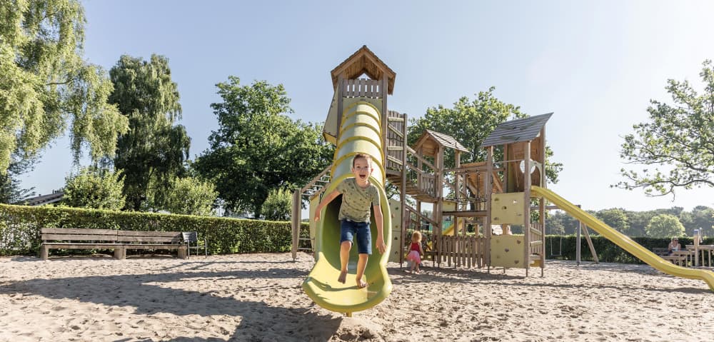 Breehees header-home-1