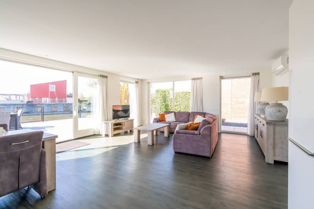 New 4. Marinapark Oude-Tonge - Kreek 6 woonkam