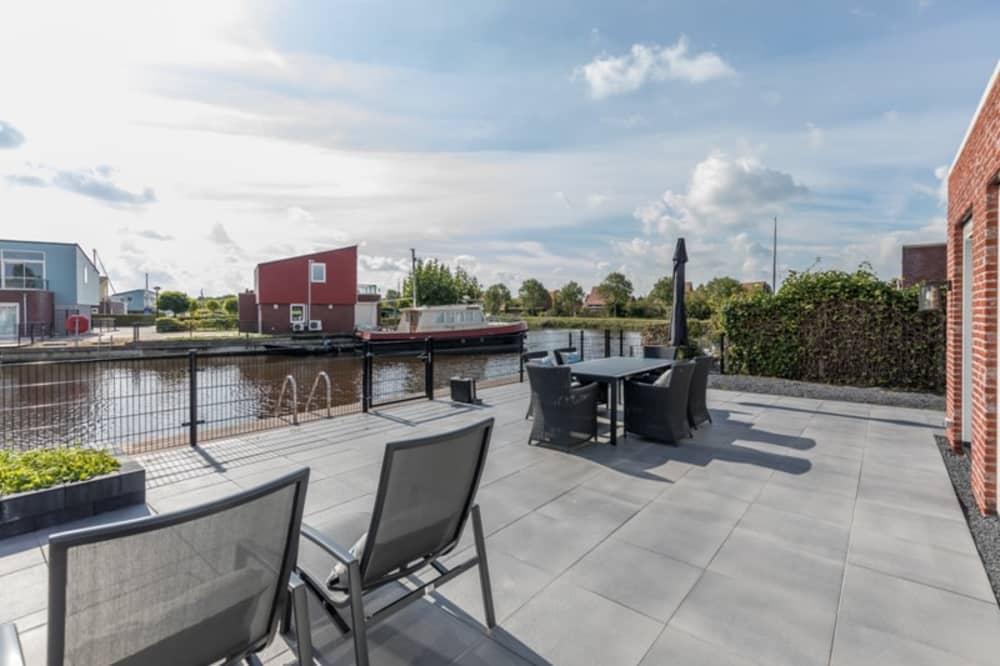 New 18. Marinapark Oude-Tonge - Kreek 6 uitzic