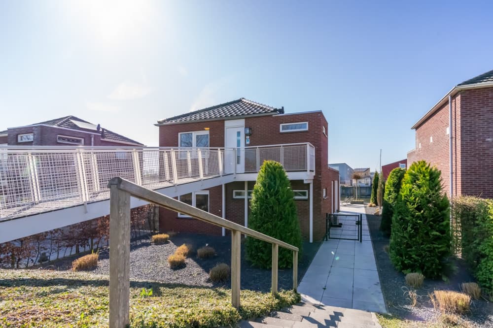 New 20. Marinapark Oude-Tonge - Kreek 6 voorzi