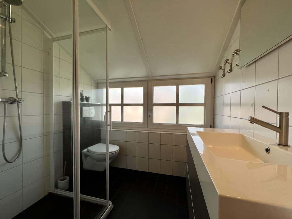 2089ABAD-7874-4A9D-B6E2-1797E178F0AA