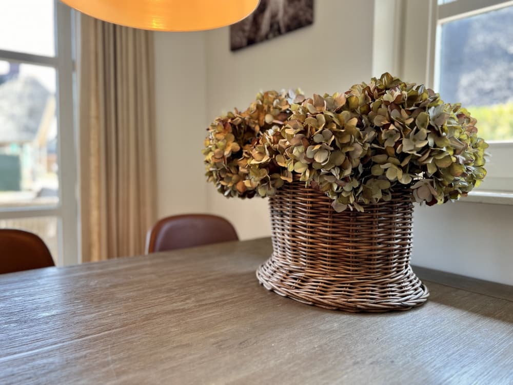 99198751-5BC4-48C7-9526-7E21051AA0DF