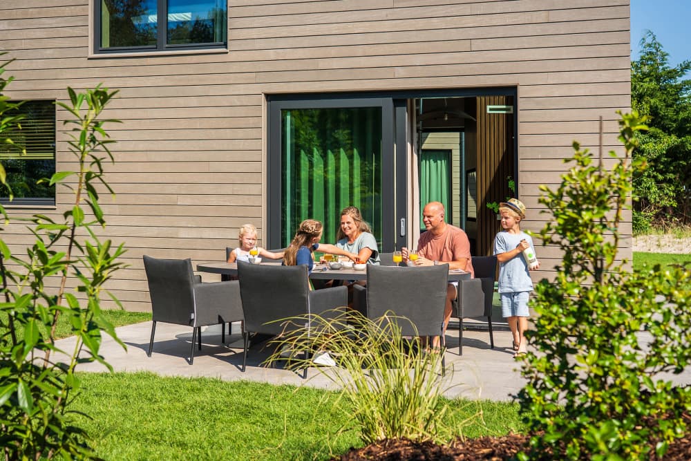 ©DeKrimTexel-Bungalowpark-t-Hoogelandt-De-luxe-villa-Superior-buitenkant-modellen-3