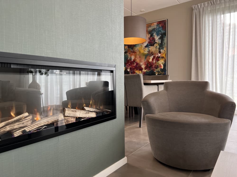 C095DCE6-EFD6-427E-99EB