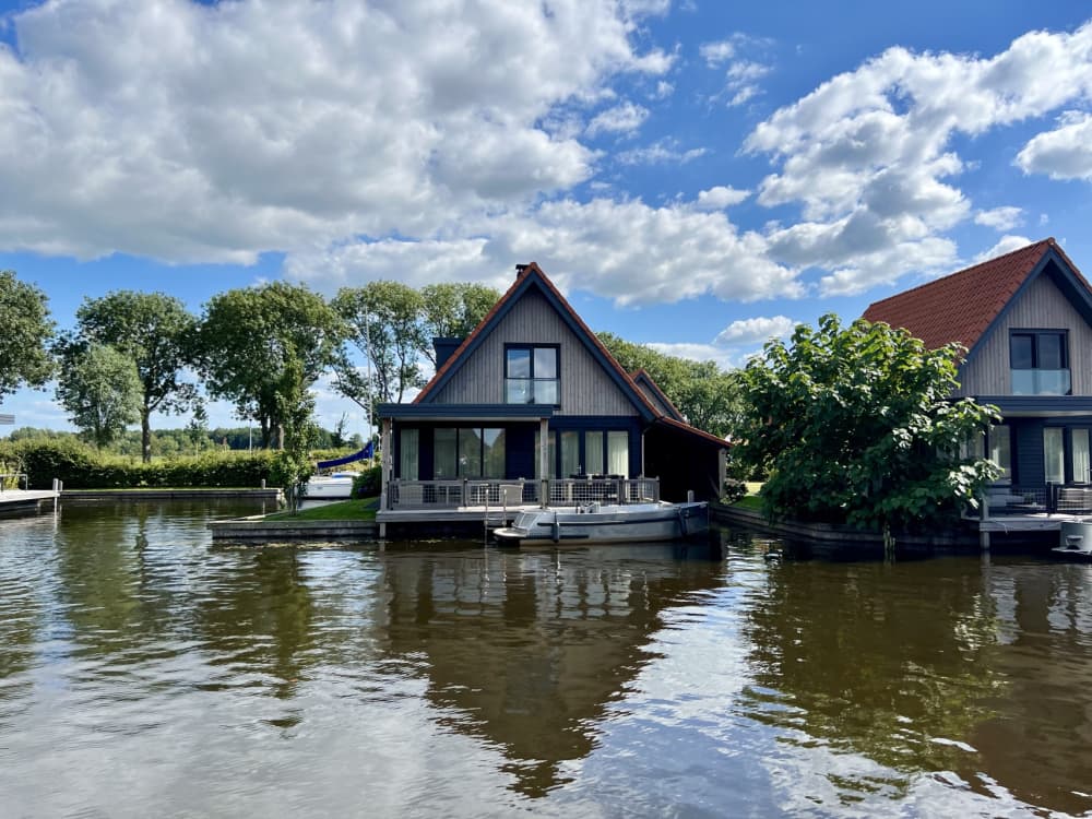 D7EF5F44-CD0B-4149-B1CD-584608721F89