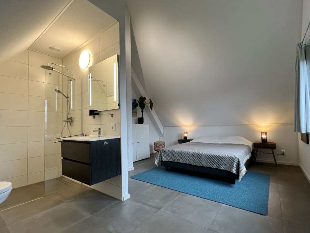 4A1FF97E-E792-4CCF-99EF-44EC1354C424