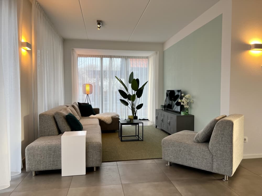 2D3B341C-36A6-4E32-829F-1CB6D489B9F8