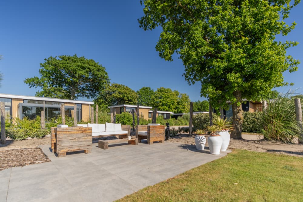 Foto 3, ligging terras tuin