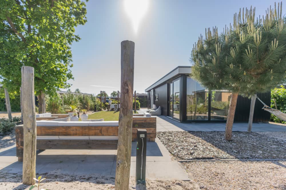 Foto 21b, tuin met ligging