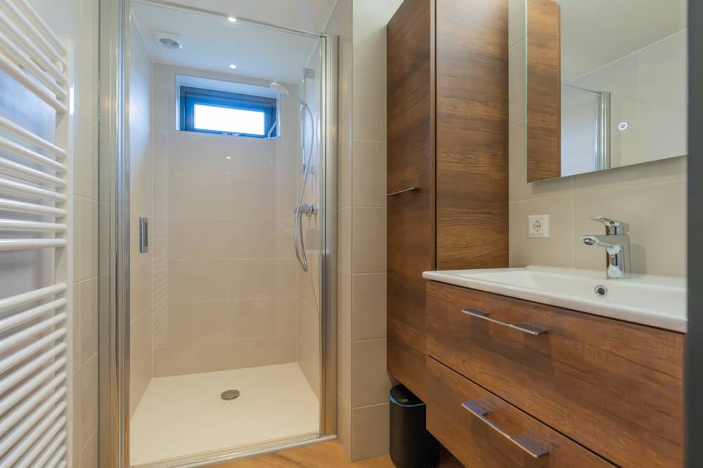 Foto 11. Kustpark Muralt - Muralt 141 - badkamer