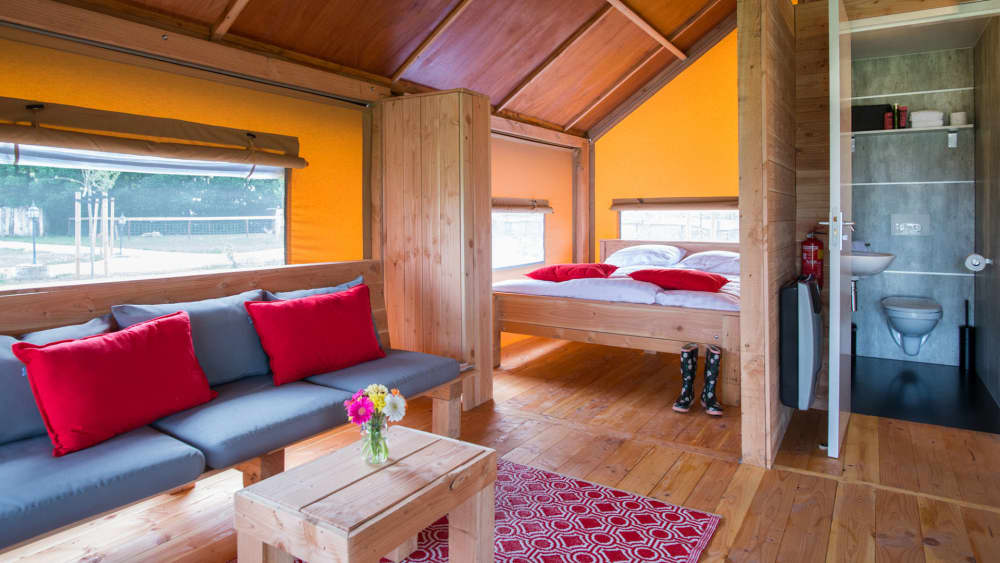 widget-image.fallbackAltText Farmcamps Website