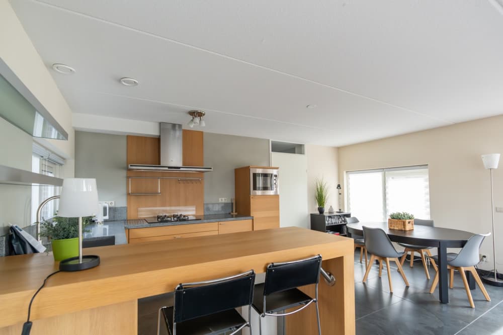 3. Marinapark Oude-Tonge, Kreek 18, woonkamer II