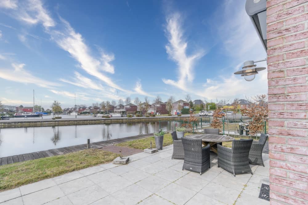 14. Marinapark Oude-Tonge, Kreek 18, terras