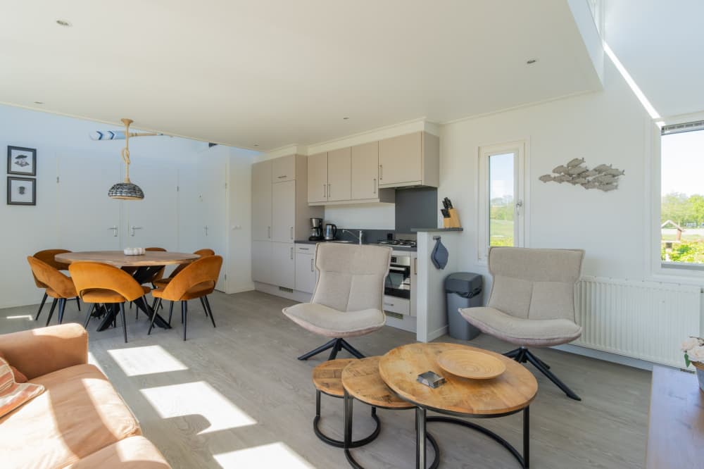 2. Duinpark Westerschouwen - Chalet 33 - woonkamer I 2026