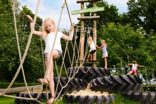 FarmCamps Hoeve Sonneclaer Drenthe tractor ban