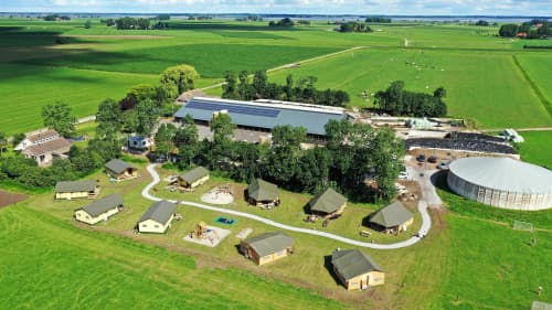 FarmCamps De Oostermaat Overijssel drone foto 