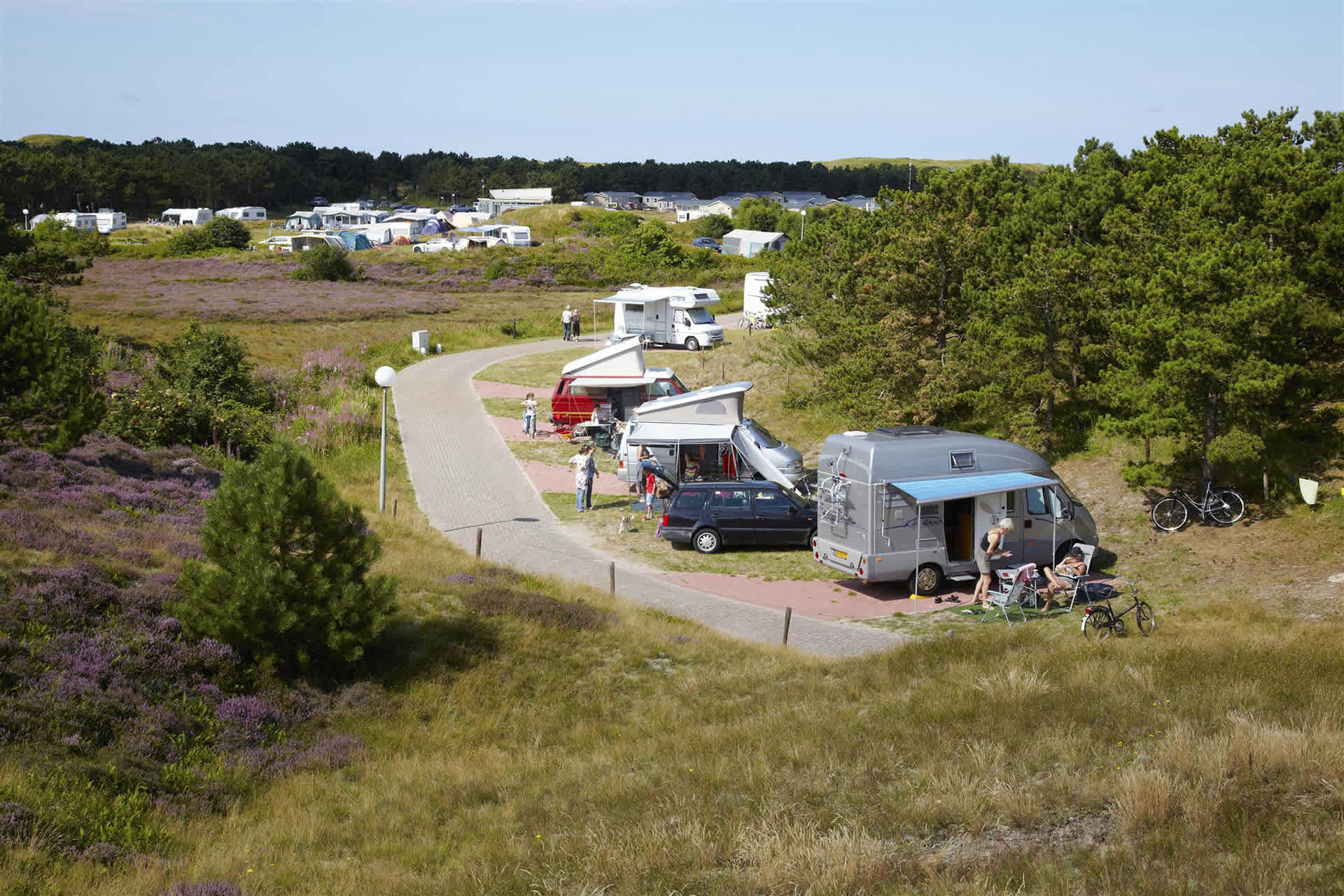 Camping Loodsmansduin, camperplaats binnen de poort