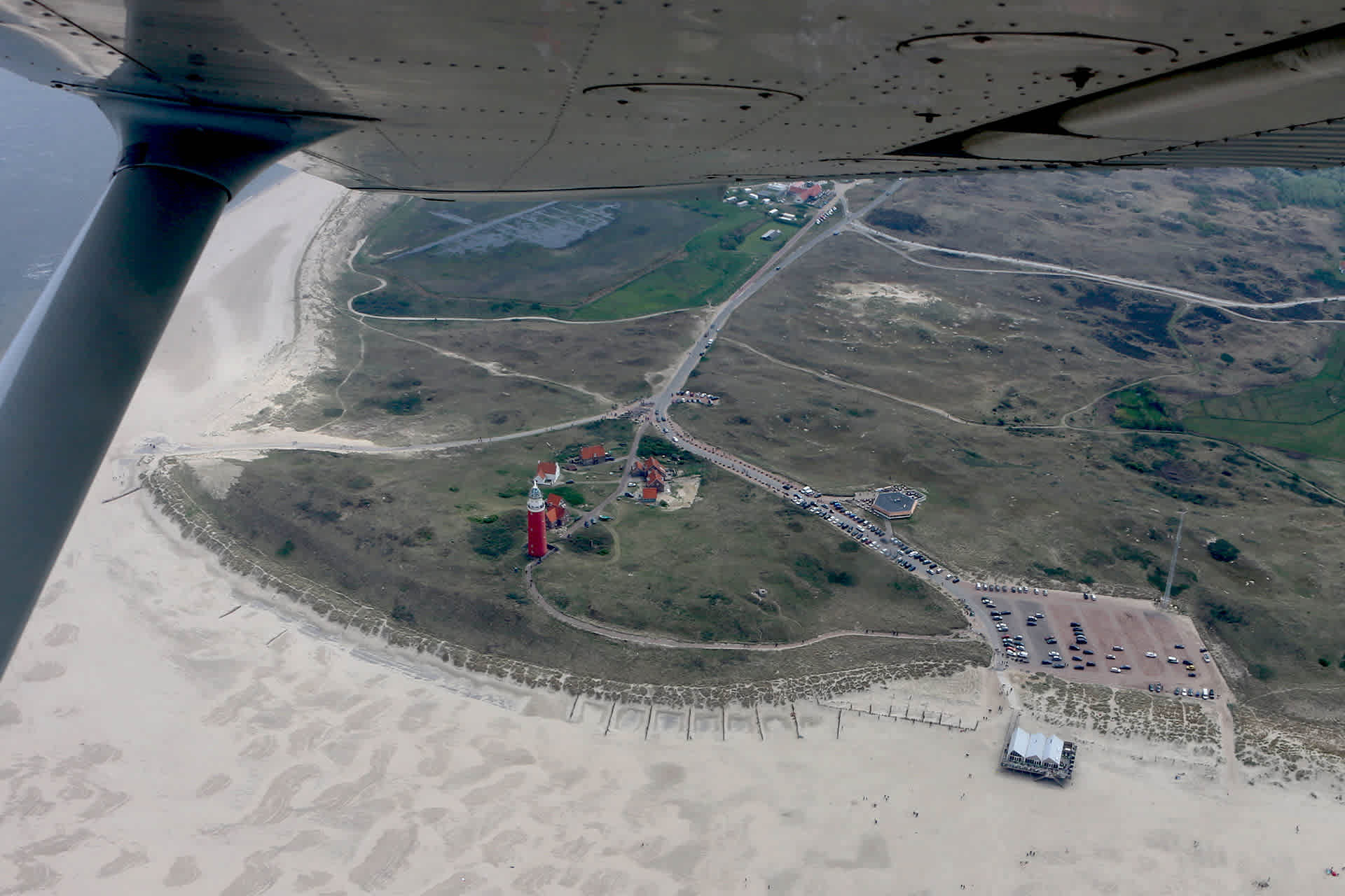 Rondvlucht boven de vuurtoren