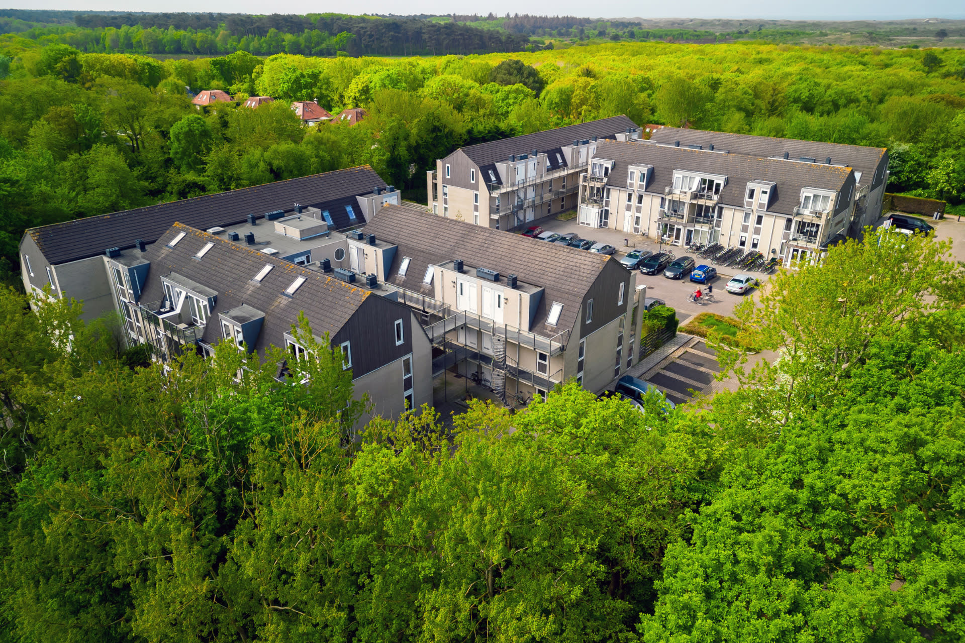 Luftaufnahme, Apartments Residentie Californië 