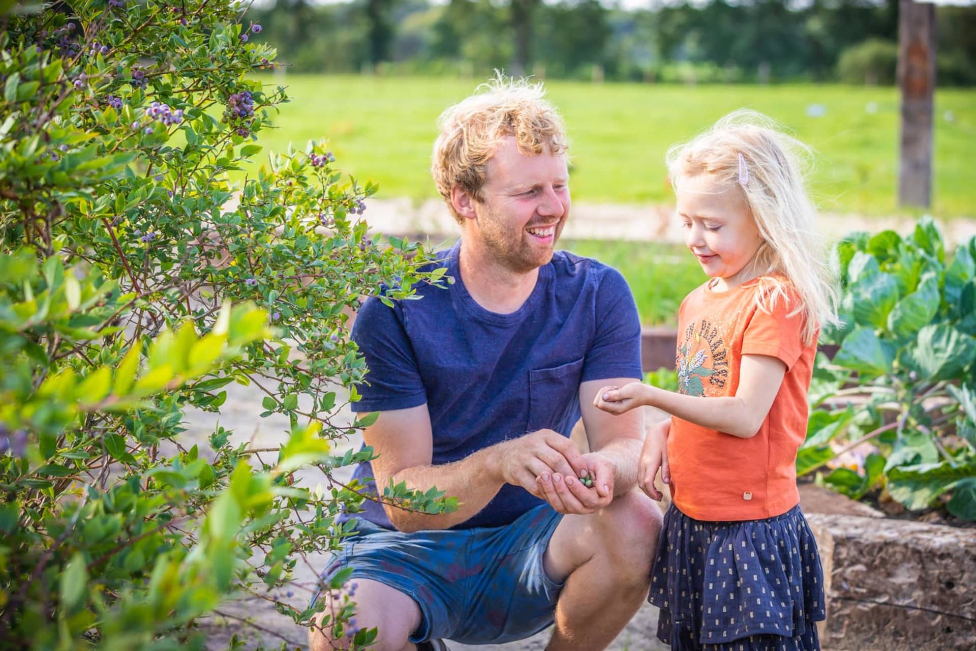 FarmCamps BoeBaDoe limburg boer en meisje groe