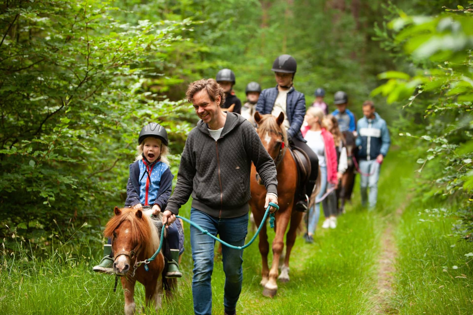 FarmCamps De Bosrand Drenthe pony paardrijden 