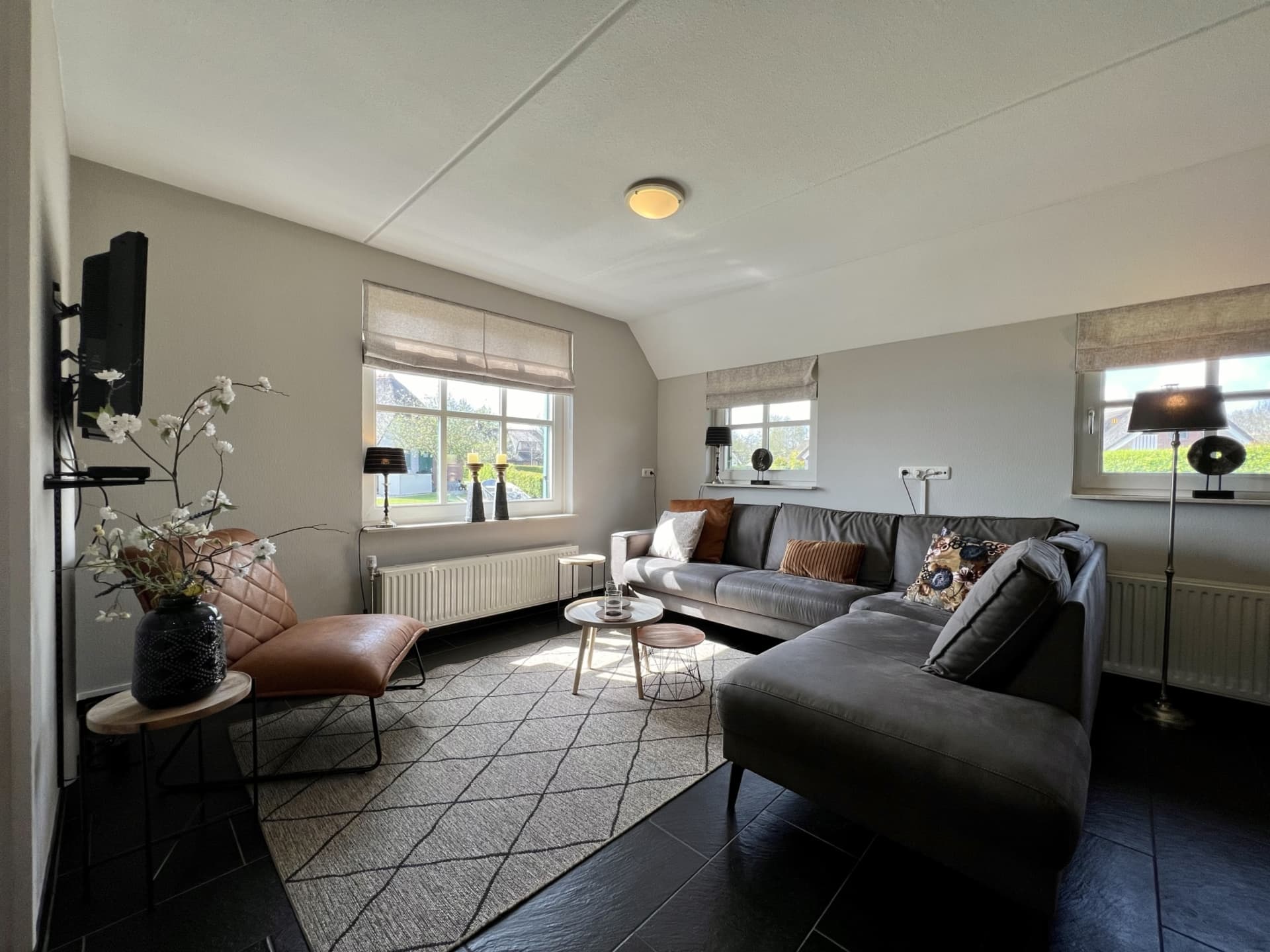 0EEBE8C1-9BD1-47FA-B0E3-B990B5AA4561