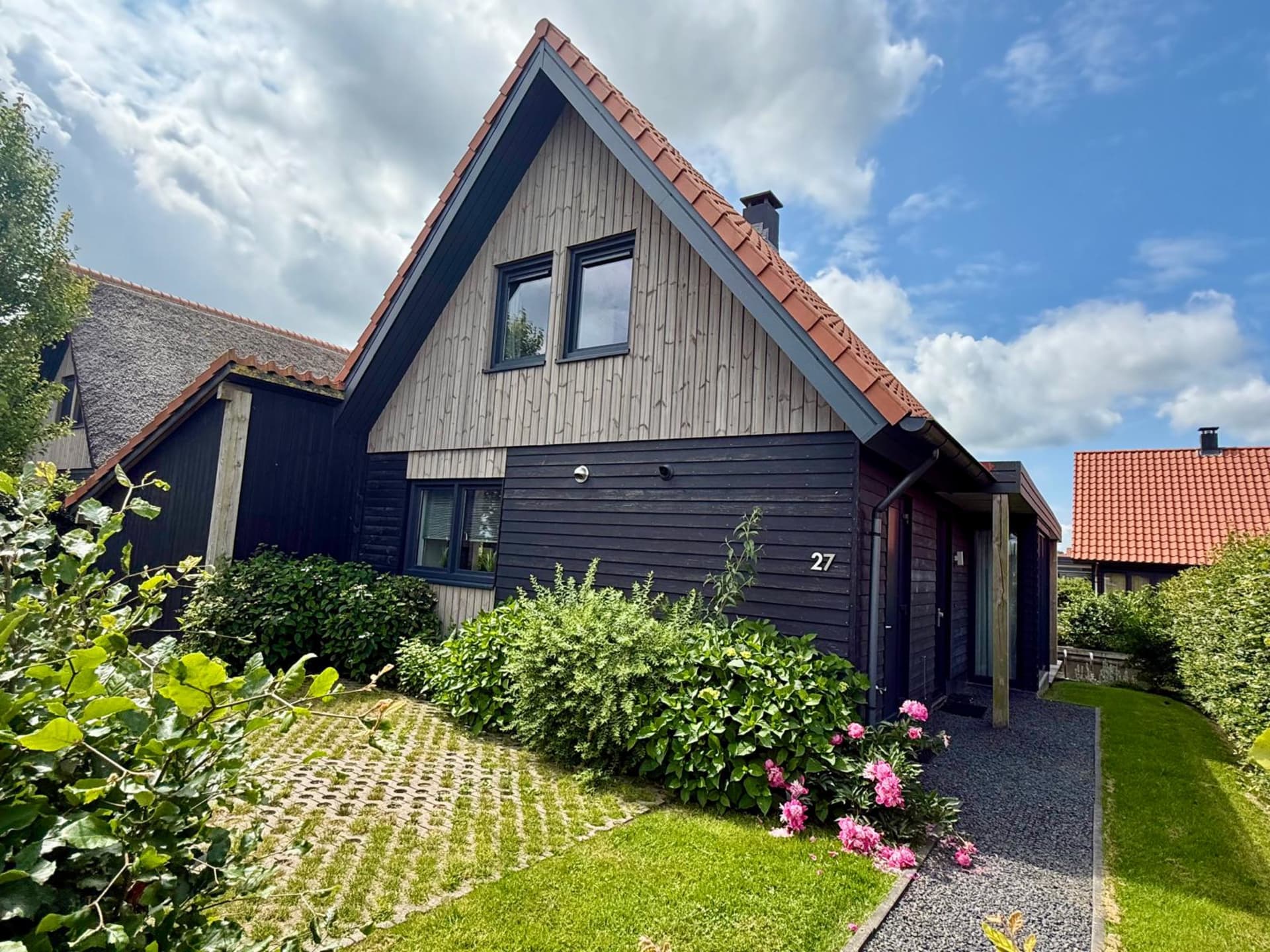 Buitenzijde achterkant 27 2