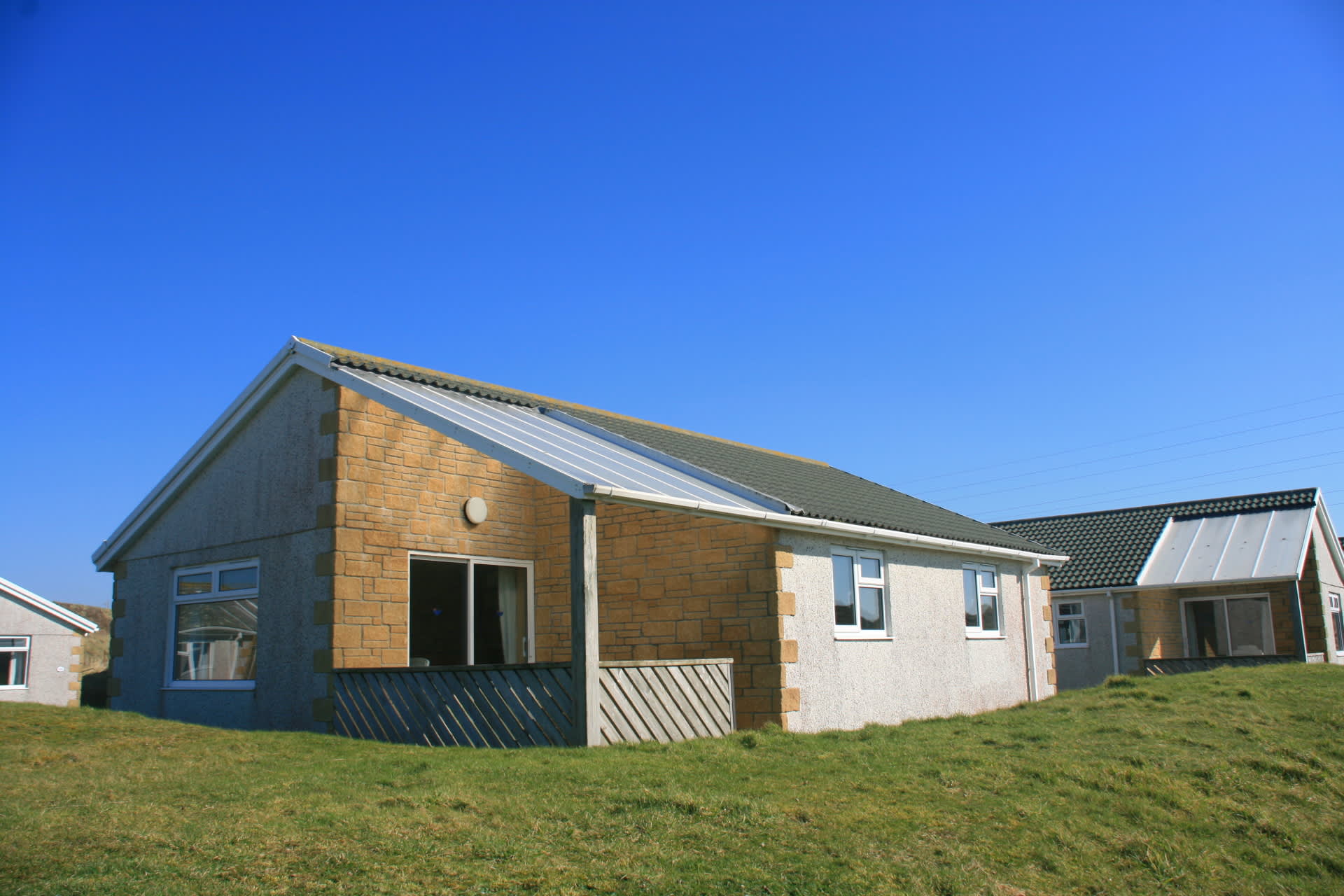 Beachside Holiday Park Dune Lodges Cornwall
