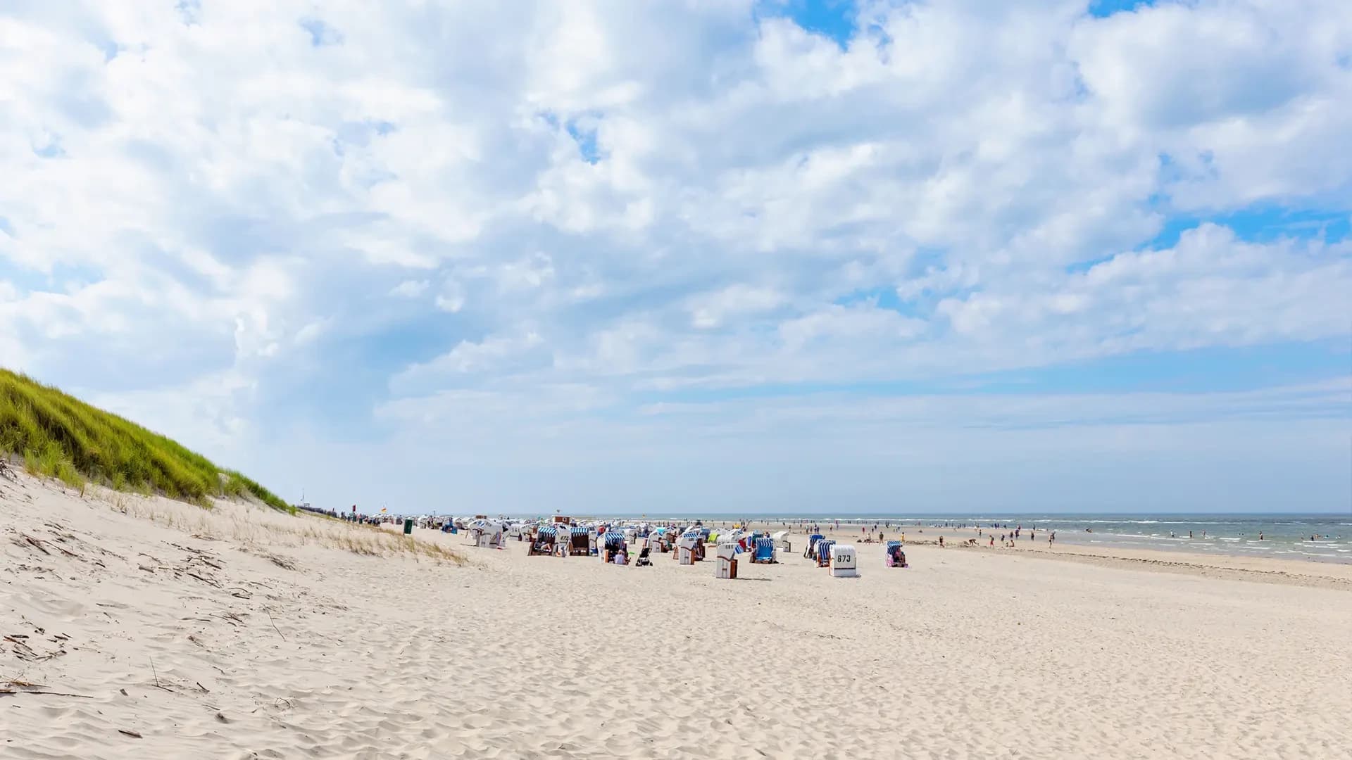 FarmCamps Op Flakkee Zuid Holland algemeen beeld strand noordzee