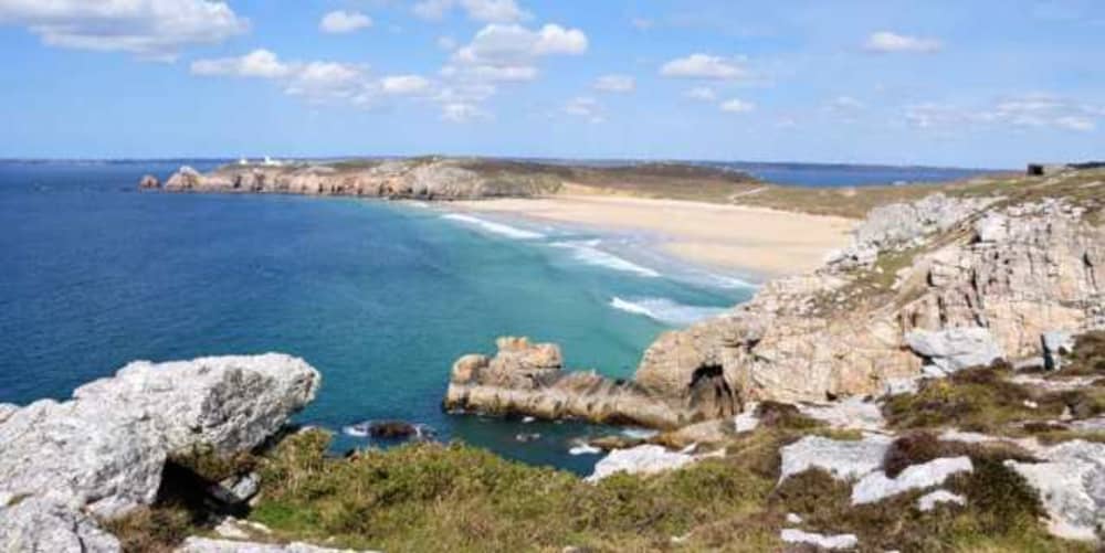 camping-in-brittany-campsite-in-france-near-sea