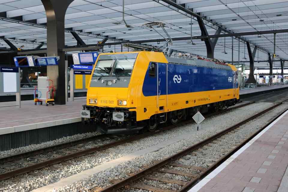 zuid_holland_-_trein