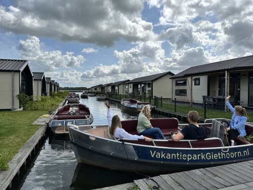 Easter Weekend Giethoorn at Vakantiepark Giethoorn 🐣 | Canals & Nature