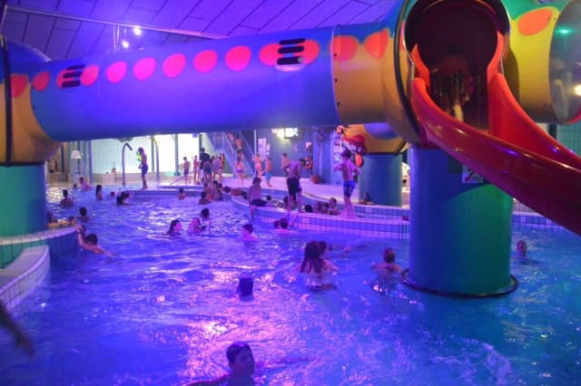 Subtropisch swimming pool Hesselingen