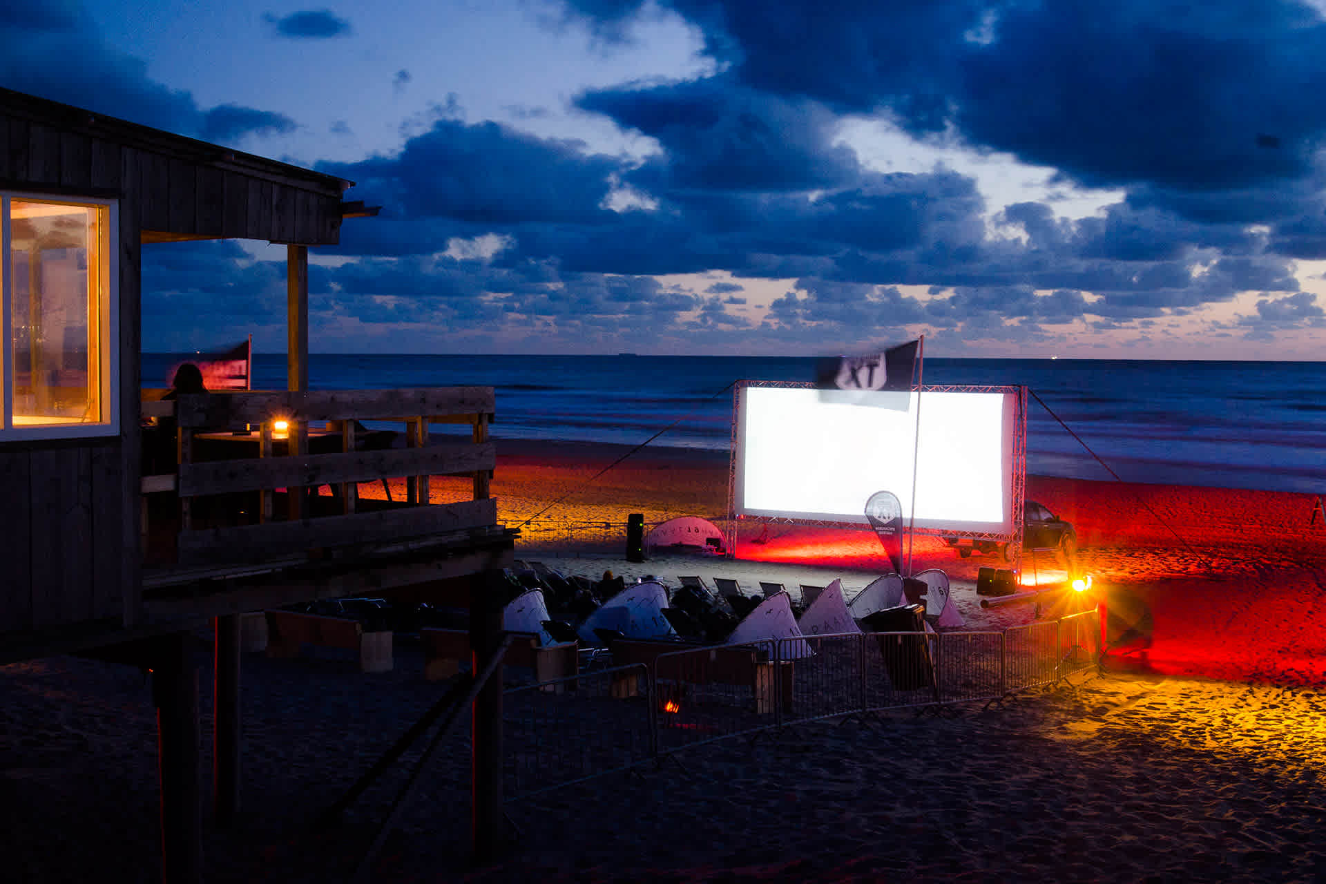 beach-cinema-texel