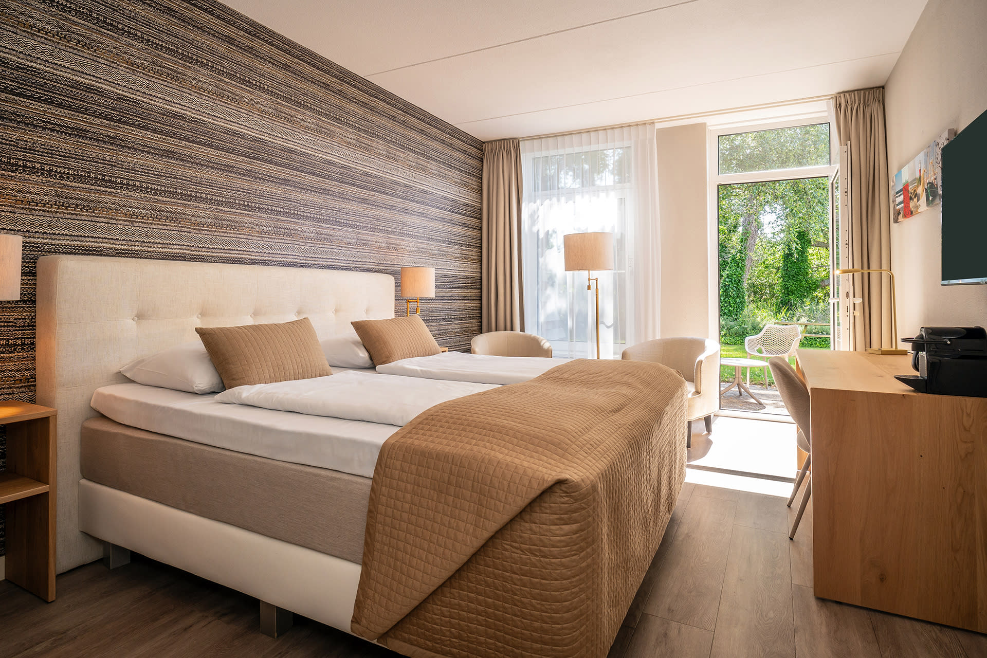 ©DeKrimTexel-Hotel-Molenbos-Hotelkamer-DT-1-2p-Kamer