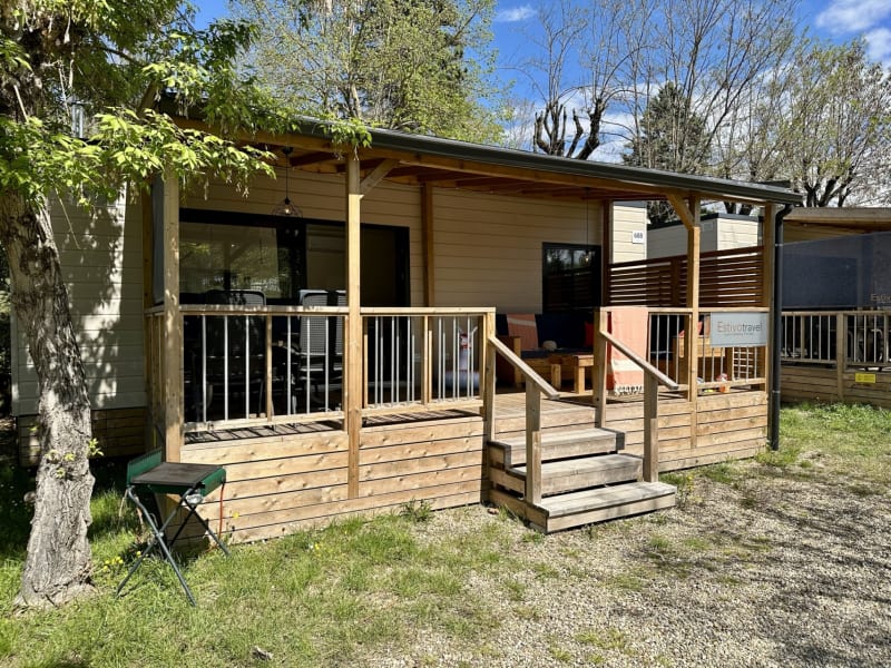 Estivo Premium Deluxe