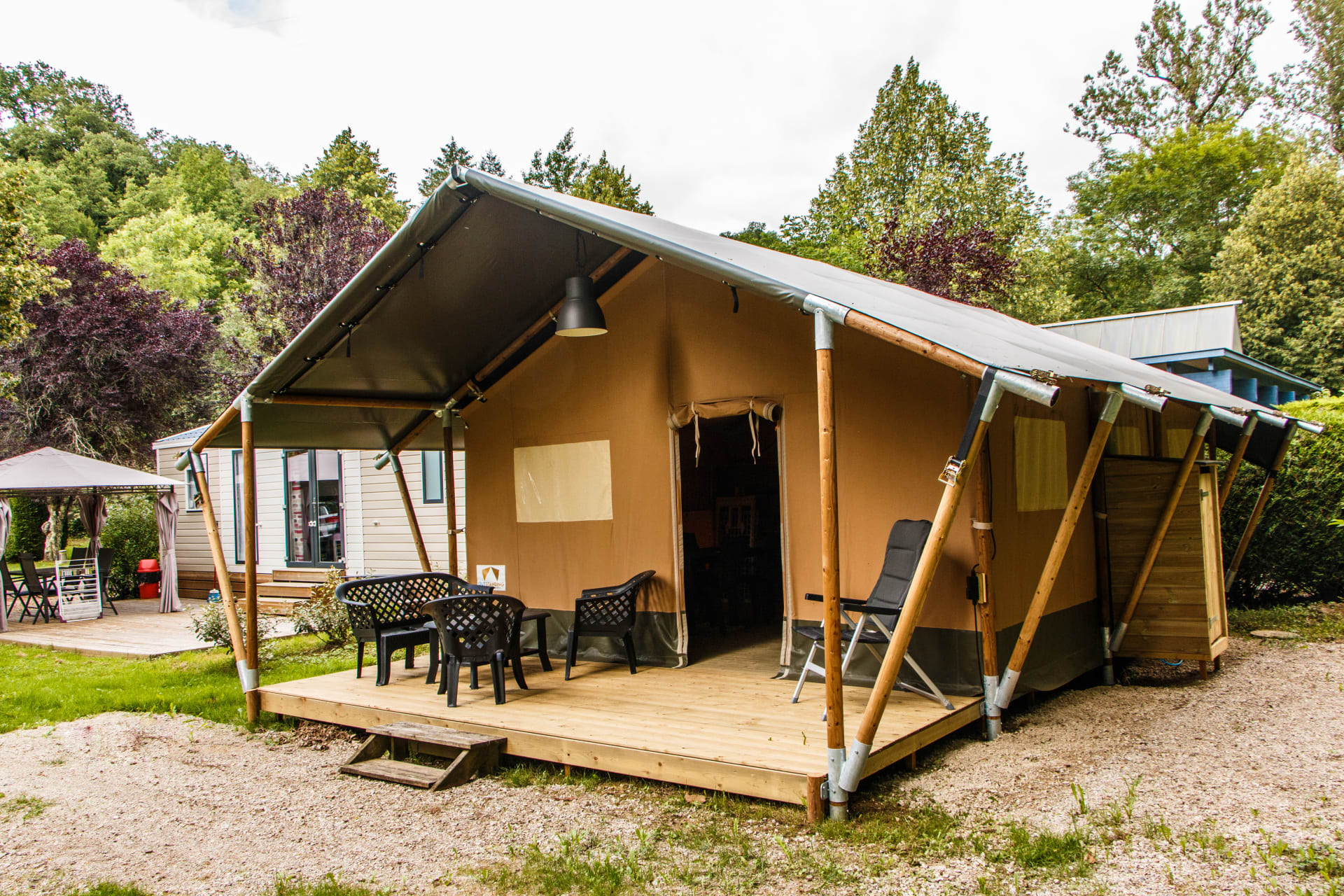 Safaritent huren? » Boek je kampeervakantie bij Vodatent! Safaritent op de Veluwe huren? » Boek nu bij Vodatent