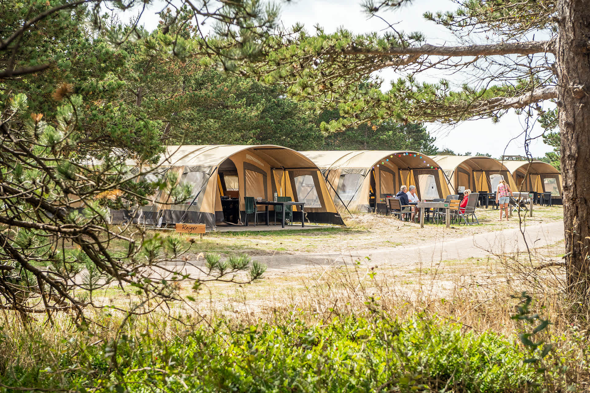 Camping Loodsmansduin, ingerichte tenten